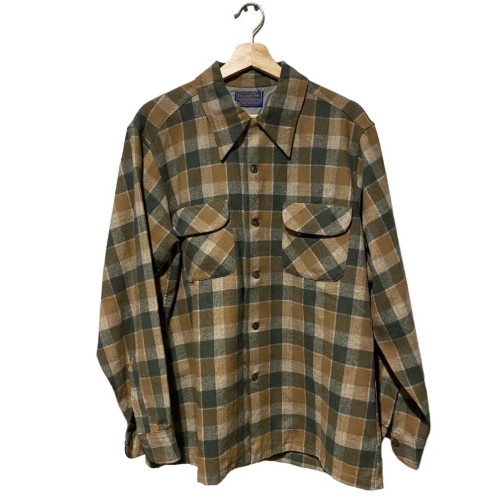 Vintage 70’s PENDLETON Men’s Virgin Wool Green Flannel Camp Button Shirt